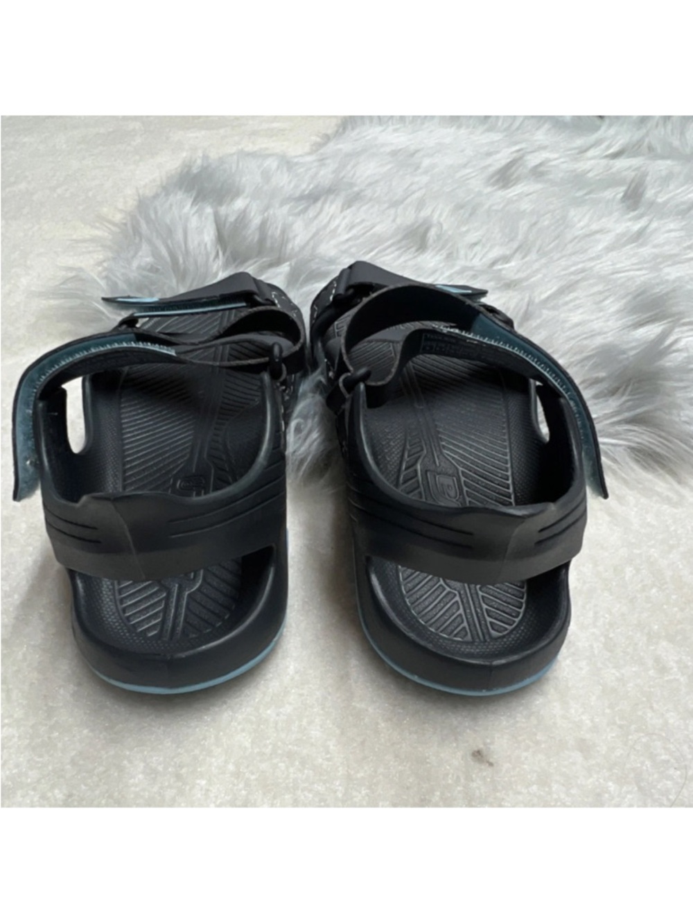 Teva Barracuda Men’s Black Sandals with Light Blue Accents Strappy  Size 8 - Picture 5 of 8